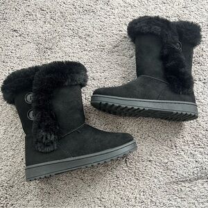 Black Faux Fur Winter Boots